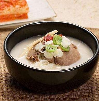 弘益宫廷传统辣牛肉汤门店产品图片