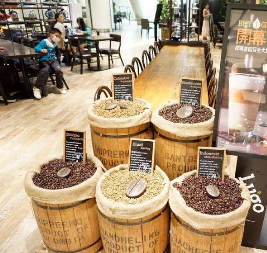 Lugo咖啡门店产品图片