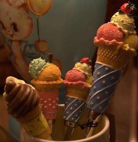哈露客滋冰淇淋门店产品图片