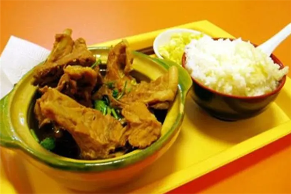 闻香阁黄焖鸡排骨米饭门店产品图片