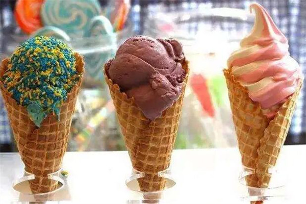 艾米利亚冰淇淋门店产品图片
