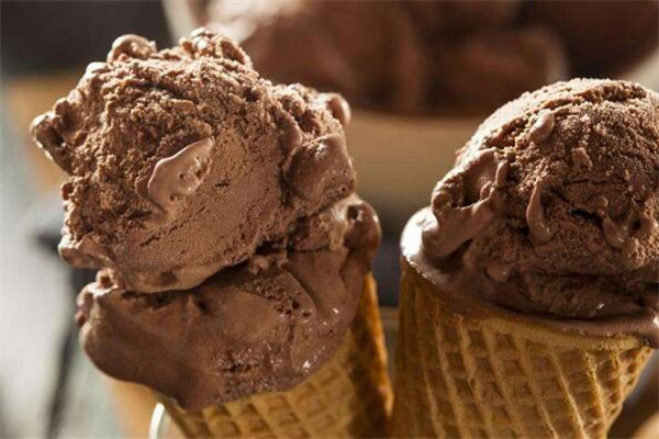艾米利亚冰淇淋门店产品图片