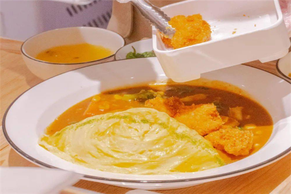 仄奈日式咖喱蛋包饭门店产品图片