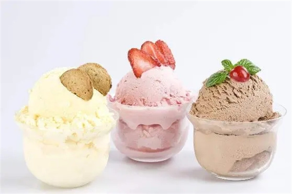 大红小甜冰淇淋门店产品图片